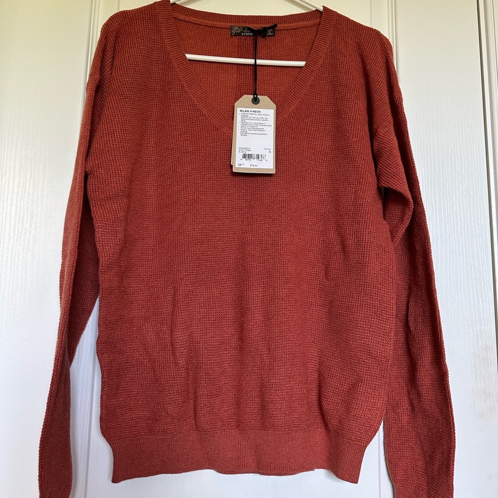 NWT Prana Milani V-Neck Sundriesld